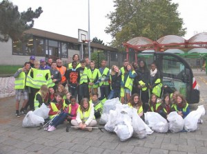 Middenschool Liedekerke actie zwerfvuil Persregio Dender