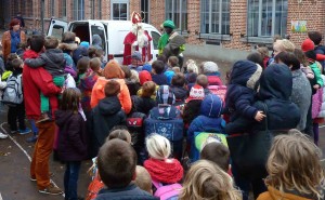 Sint Maarten in Vlindertuin GBS Herzele Persregio Dender