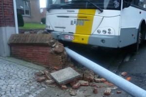 Busje komt zo bij u in Heldergem Persregio Dender