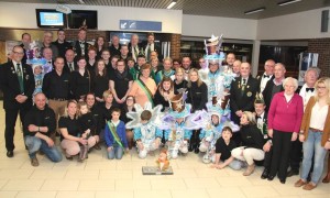 Overhandiging Augustprijs Carnaval Ninof 2015 Persregio Dender