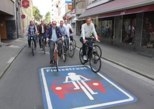 Inhuldiging fietsstraat Zwarte Zusterstraat Aalst Persregio Dender