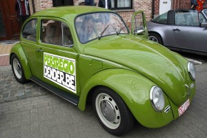 Kever Volkswagen Persregio Dender beletterd