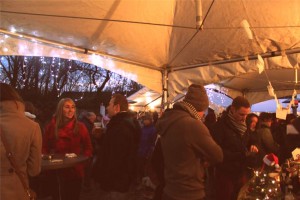 Kerstmarkt drinkstandje Persregio Dender