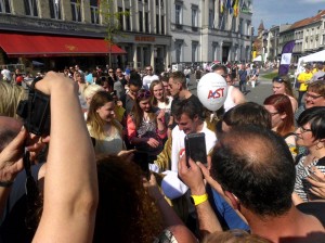 Andy Peelman op Grote Markt Aalst Persregio Dender