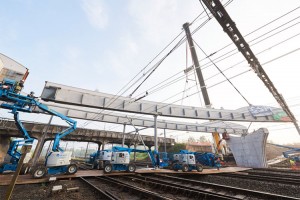 Brugliggers aan Kemelbrug Denderleeuw Persregio Dender