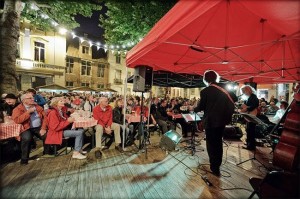 Triplette met Bal Musette in Ninove Persregio Dender