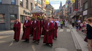 De Processie van Plaisance in Geraardsbergen Persregio Dender