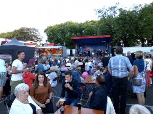 Rechteroeverfeesten in Ninove Persregio Dender