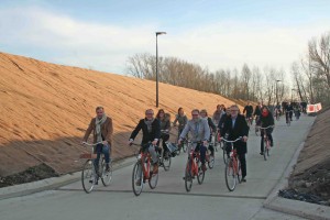 officiele-opening-fietstunnel-siessegem-aalst-persregio-dender