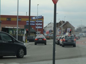 Rotonde aan Den Dollar Ninove Persregio Dender