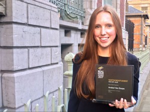 Anabel Van Durpe is Vastgoedstudent van 2017 Persregio Dender