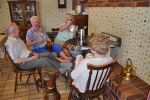 Huiskamer uit de tijd van toen Persregio Dender