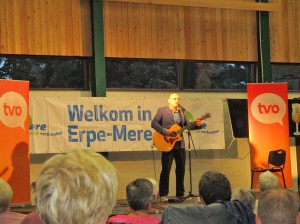 Raf Coppens in zaal Bavo Mere Persregio Dender