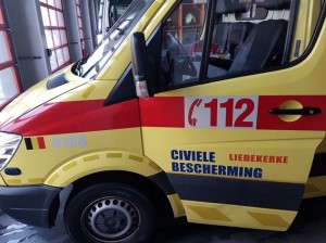 Ambulance wagen Civiele Bescherming Liedekerke Persregio Dender