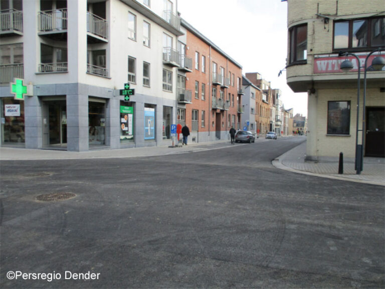 Verkeershinder kruispunt Dreefstraat/Stationsstraat Ninove ...